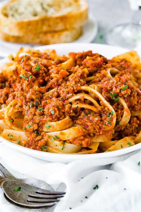 authentic bolognese recipe from italy.